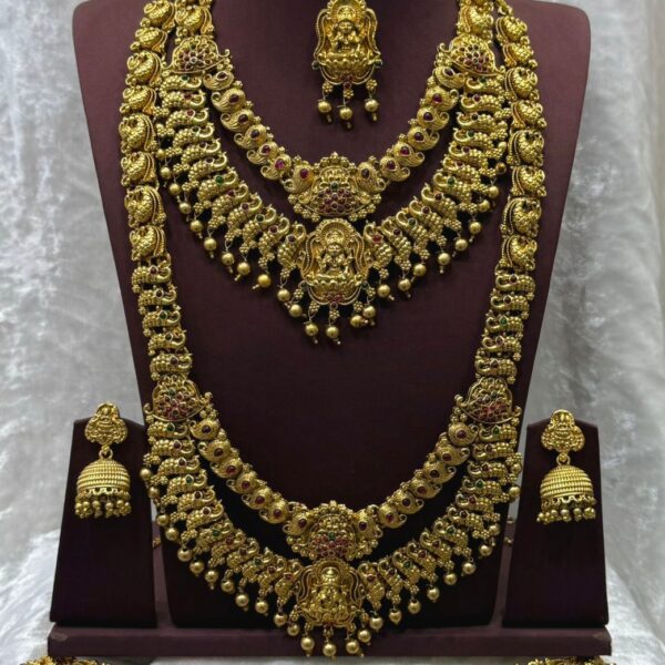 Classic Temple Design Bridal Set