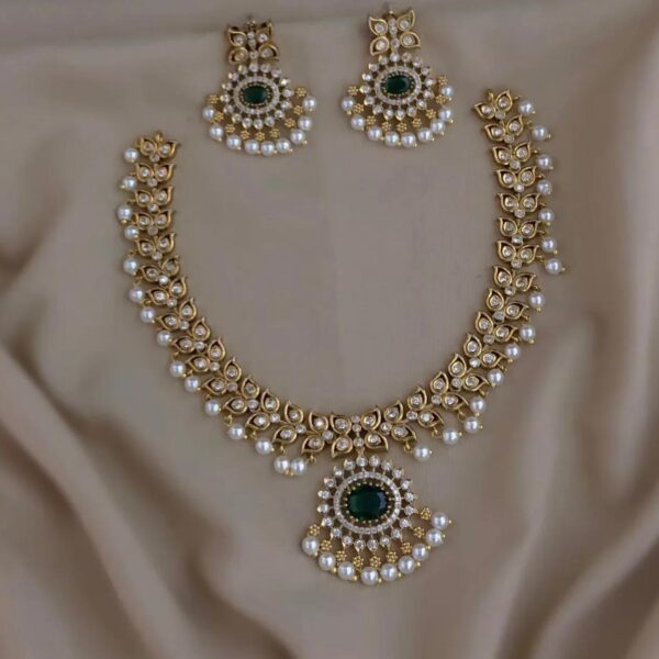Elegant Pearl Necklace Set