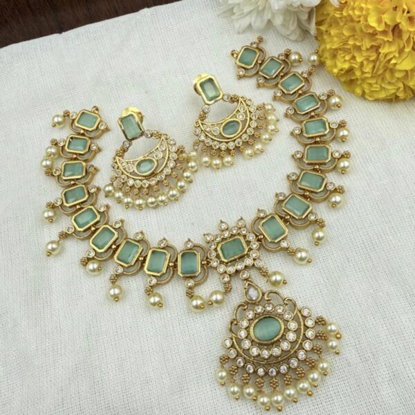 Premium Kundan Necklace Set
